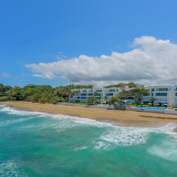 Modern Beachfront Apartment in Caribbean